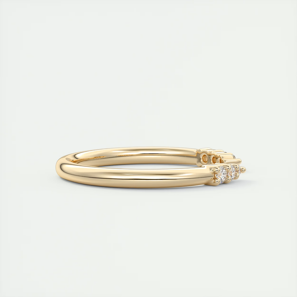 Gap Band Pavé Round Diamond Ring (0.25 TCW)