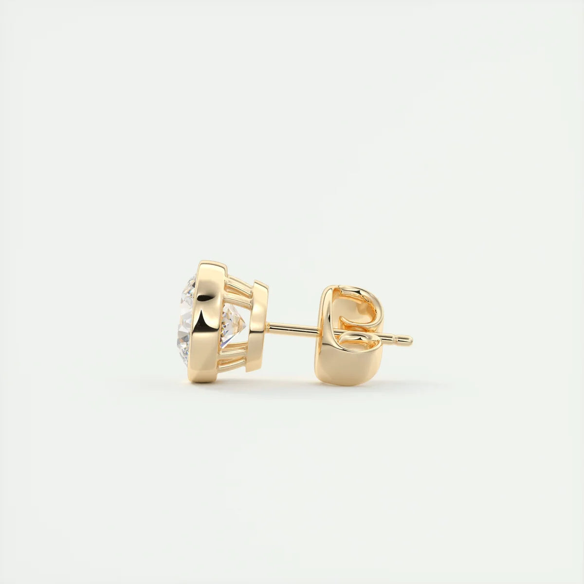 2 ct Round Diamond Studs 4